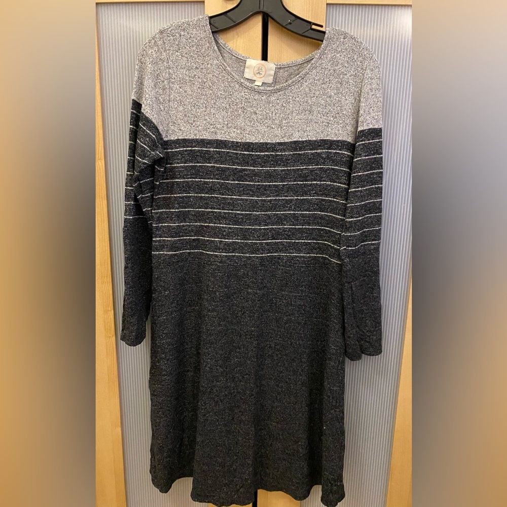 Ella Mora sweater dress Size Small